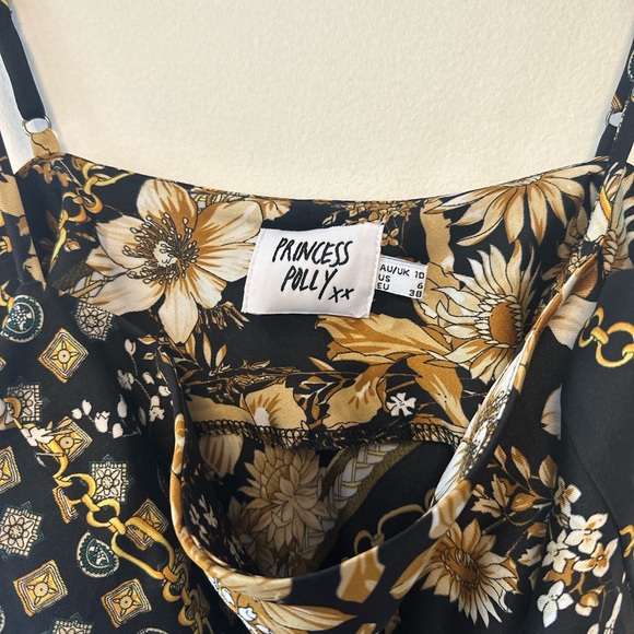 Princess Polly silky minidress US 6 - Picture 2 of 5